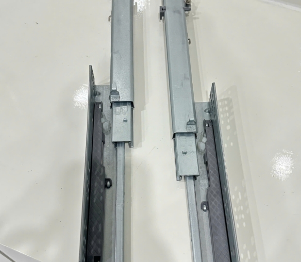 Ray âm 3 tầng giảm chấn QC 250-500MM NGŨ KIM PHÁT TRIỂN