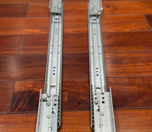 RAY CÁP BÀN MỞ RỘNG HAI BÊN NGŨ KIM PHÁT TRIỂN