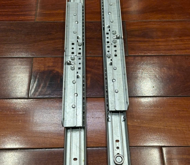 RAY CÁP BÀN MỞ RỘNG HAI BÊN NGŨ KIM PHÁT TRIỂN