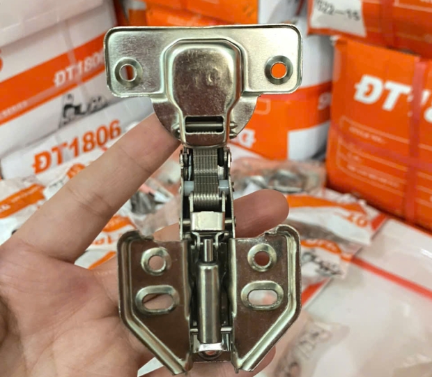 Bản lề giảm chấn hiệu PT