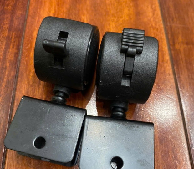 BÁNH XE NHỰA ĐEN TRẮNG 30 40 50MM