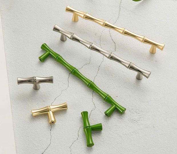 TAY NẮM HÌNH TRÚC