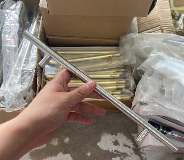 TAY NẮM ĐŨA NGŨ KIM PHÁT TRIỂN